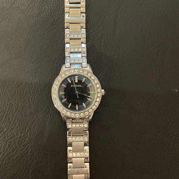 Fossil Womens Watch - Picture 2 of 2